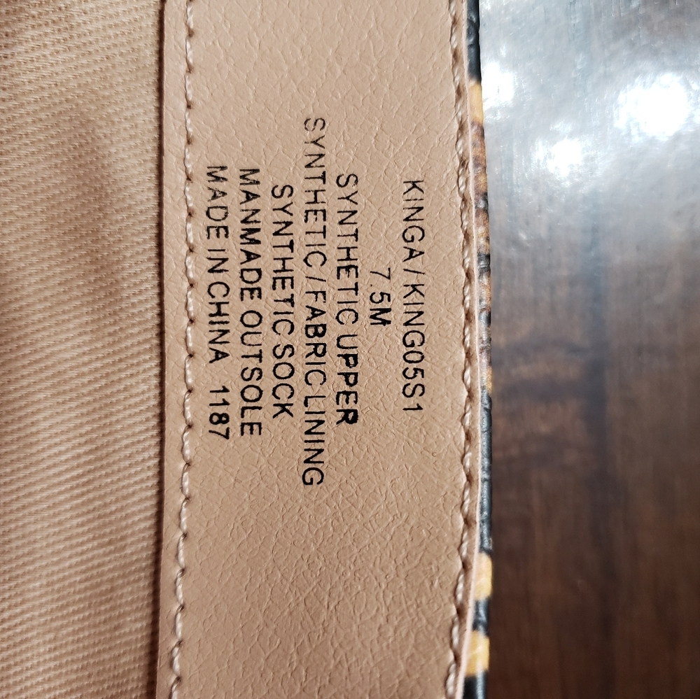 Steve Madden Yellow Snake-Print Knee Boots - Picture 5 of 8